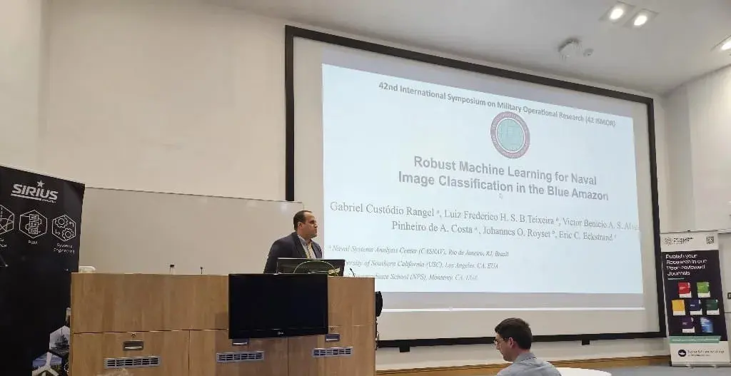 Apresentação do CC Custódio