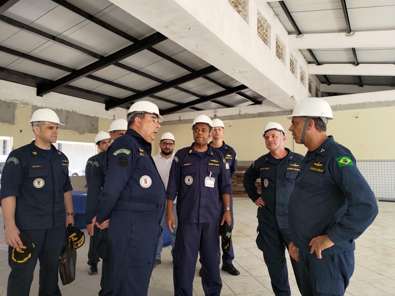 Visita do ComOpNav às obras do novo rancho do CeIMBe