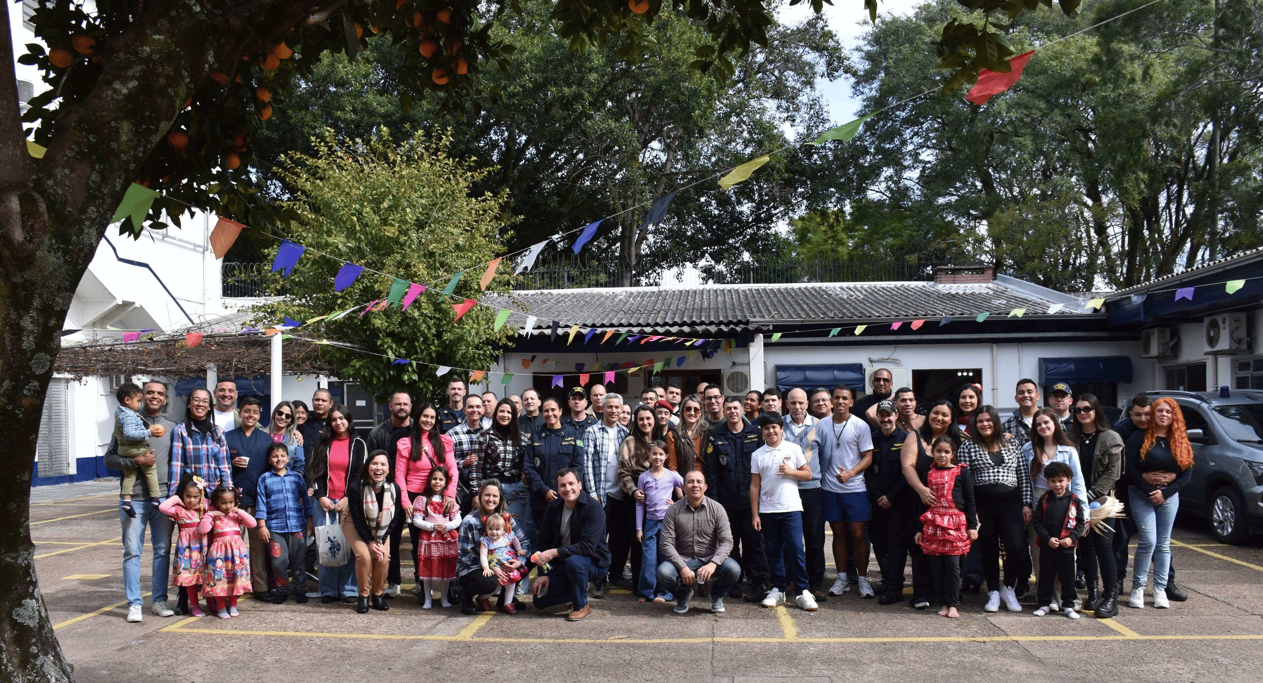 FAMILIA NAVAL