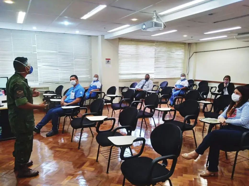 Instrução para funcionários do INCA