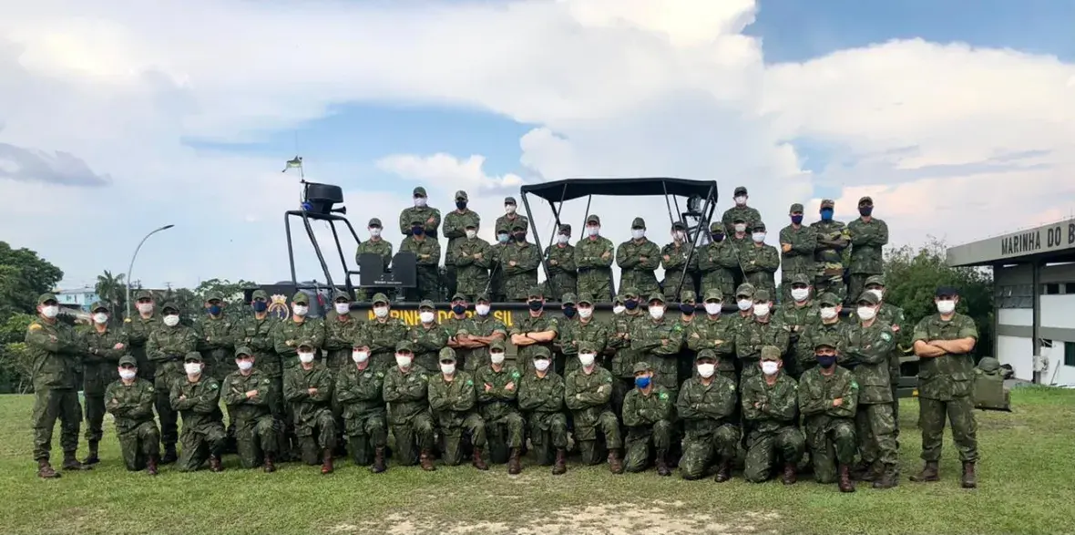 C-ApA-CFN ao término da palestra no 1º Batalhão de Operações Ribeirinhas