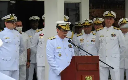 O AE (FN) Armando ressaltou a importância do Batalhão Logístico para o CFN e para a Marinha