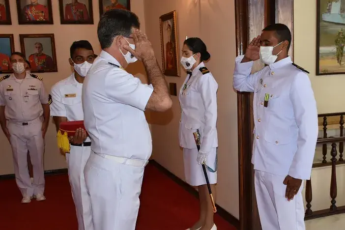Suboficial Fuzileiro Naval (CN) Maximiano foi condecorado com a Medalha Mérito Tamandaré