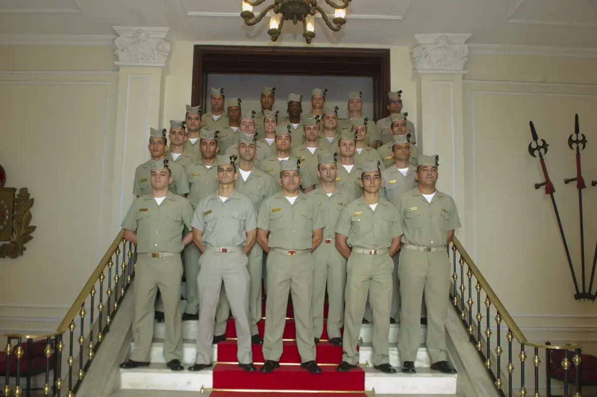 Na ocasião, os militares receberam explicações históricas sobre o CFN e realizaram visita guiada ao Museu