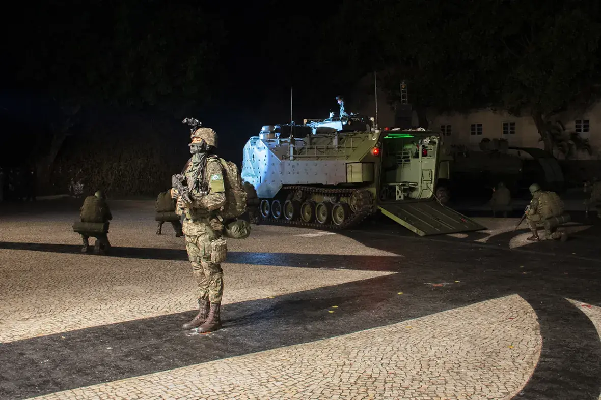 Na ocasião, foram apresentados os meios operativos da Força e o novo camuflado do CFN