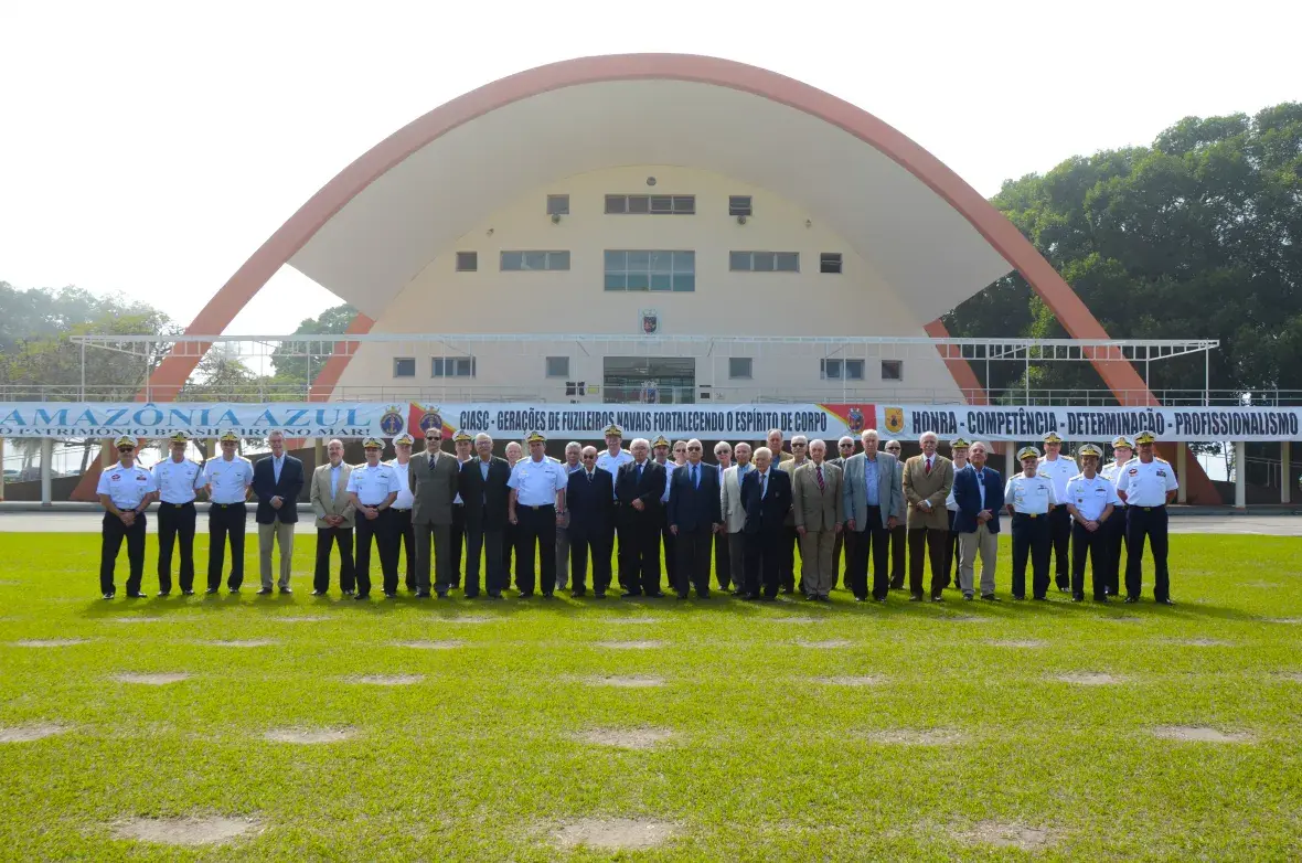 Encontro de Almirantes 2019 reuniu 36 oficiais-generais veteranos no CIASC