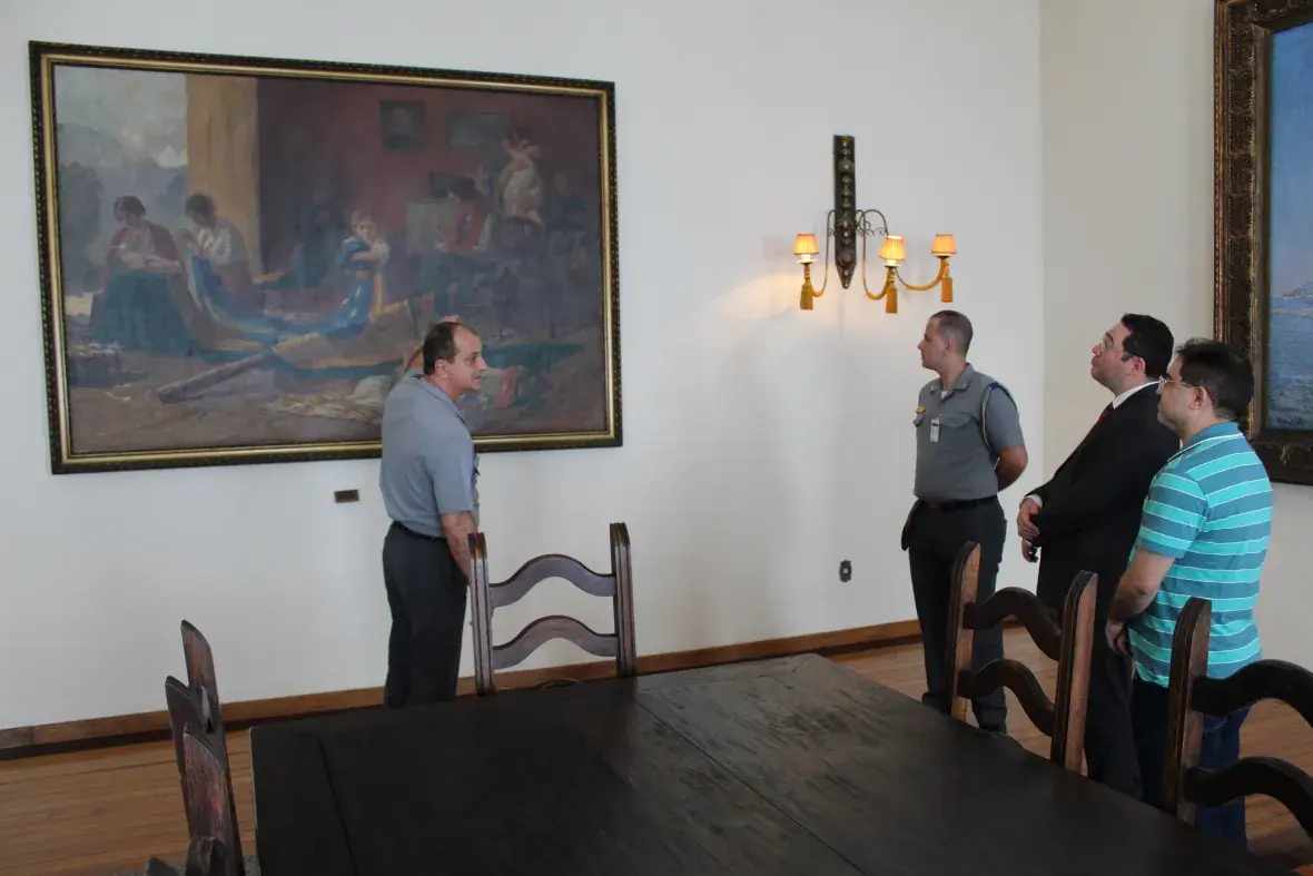 Os visitantes conheceram a sede do CGCFN