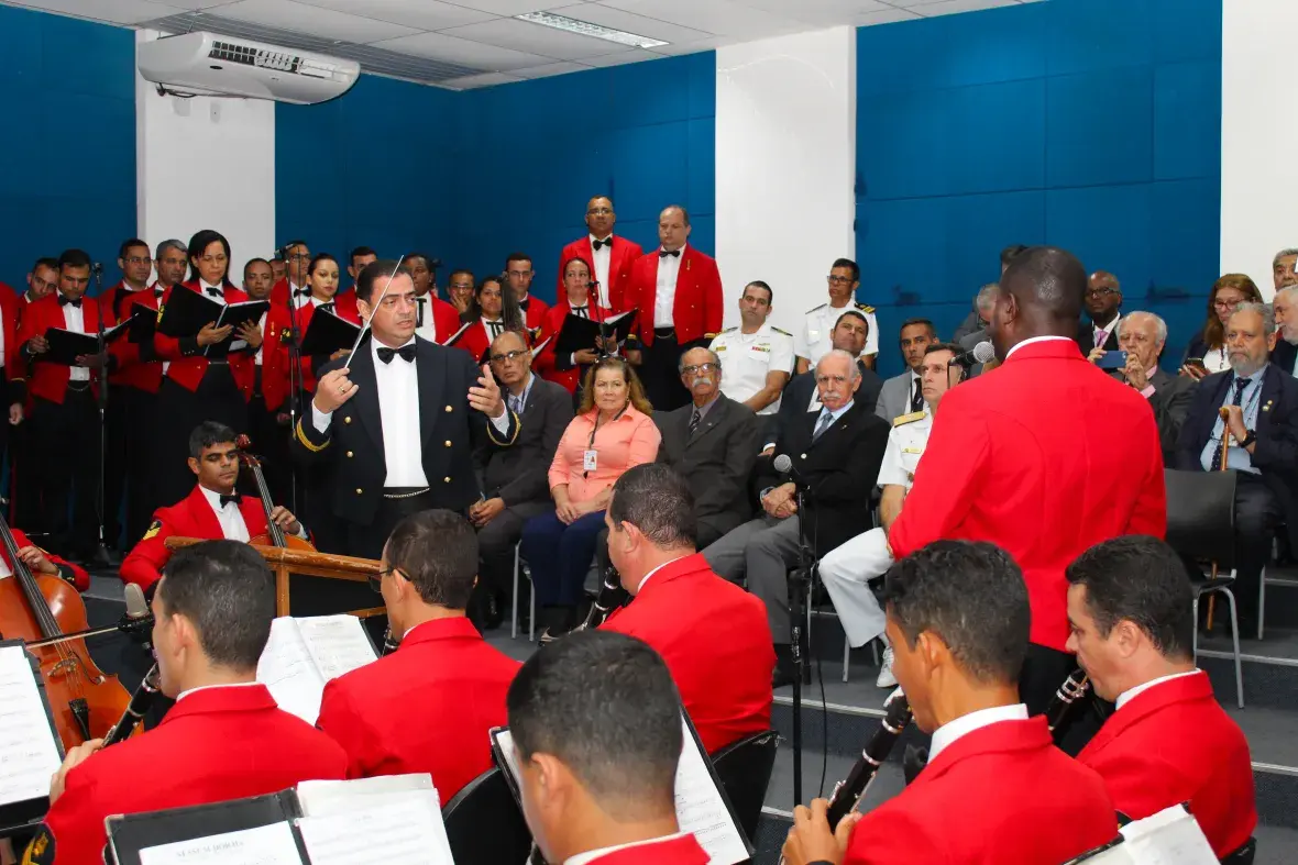 Banda Sinfônica do CFN se apresentou para o grupo