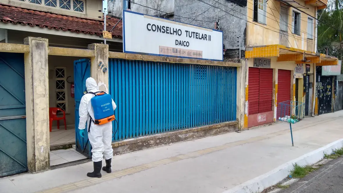 Conselho Tutelar II passou por desinfecção realizada pela Marinha do Brasil