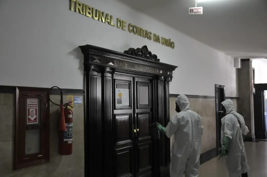 Prédio do Ministério da Economia passou por desinfecção nessa segunda-feira