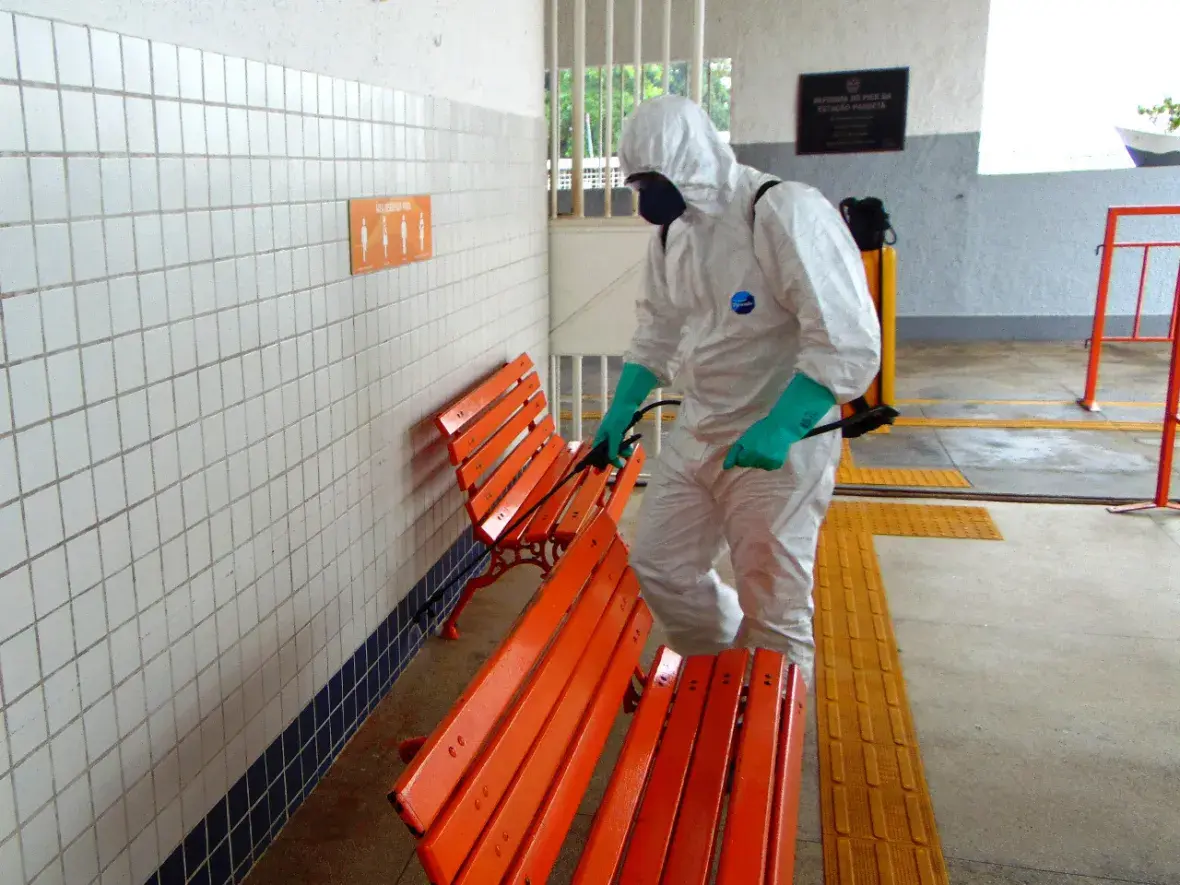 Estação das Barcas em Paquetá foi descontaminada por militares do Corpo de Fuzileiros Navais