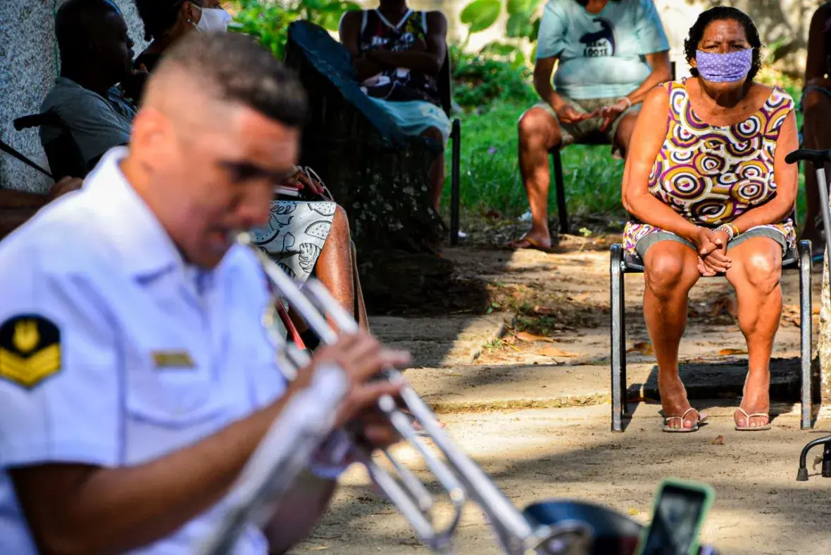 Ação contou com a presença de músicos da Banda do Corpo de Fuzileiros Navais