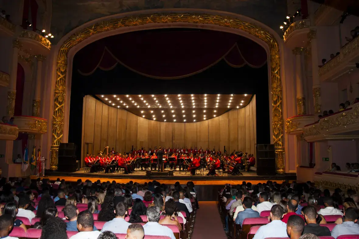 Banda Sinfônica do CFN reúne 4 mil pessoas no Theatro Municipal nos dias 3 e 4 de abril