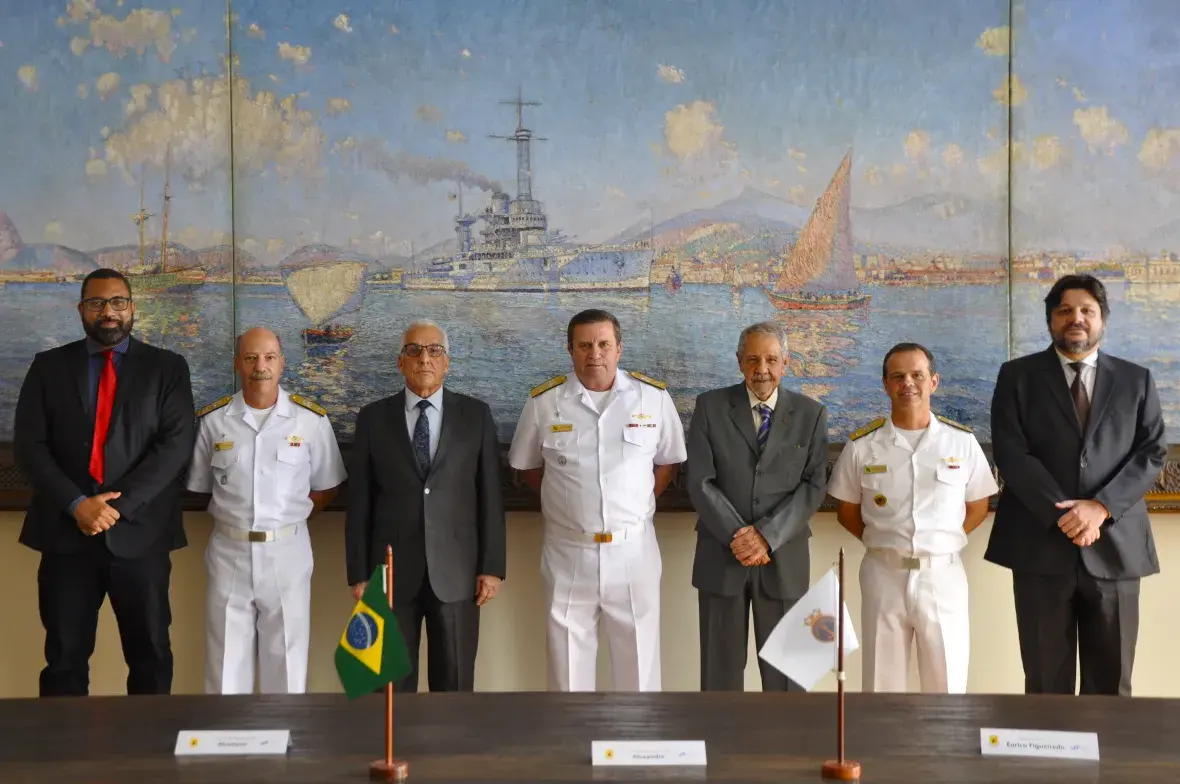 Parceria entre CFN e UFF irá promover o aperfeiçoamento do ensino para os Oficiais do CFN