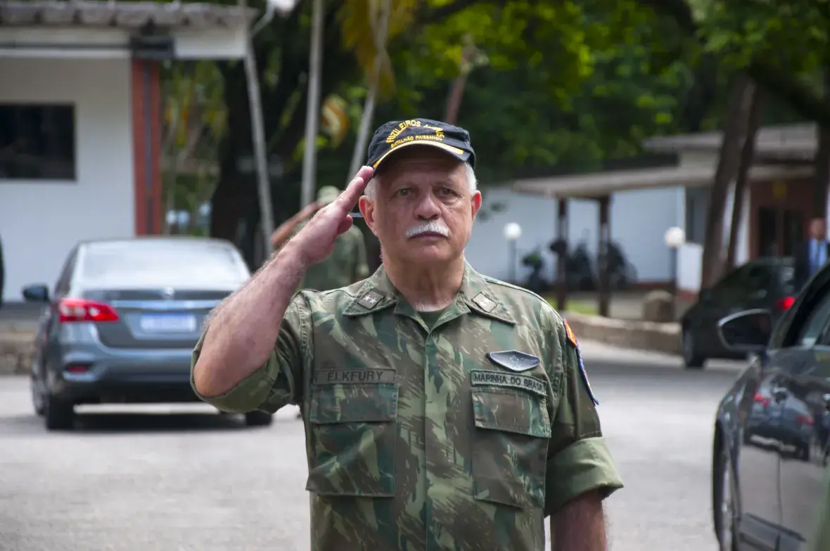 Contra-Almirante Elkfury dedicou mais de 50 anos à MB