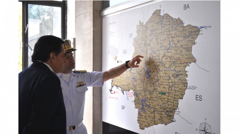 Importância das atividades da Marinha em Minas Gerais é ratificada com a visita de Deputado Federal à CFMG