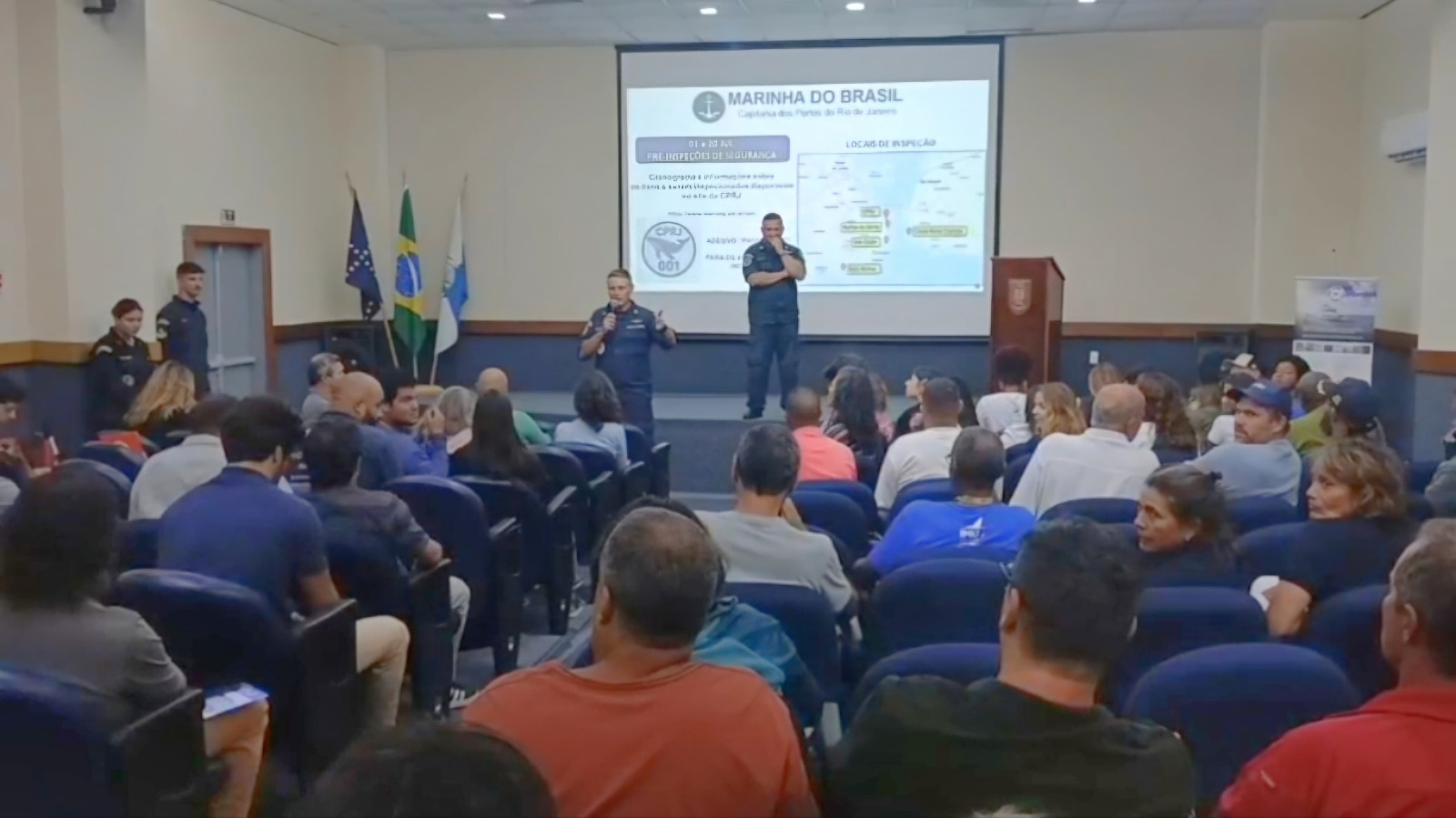 CPRJ realiza oficina sobre segurança e boas práticas durante a temporada de observação de baleias