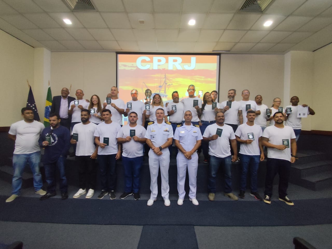 CPRJ forma novos Aquaviários para Pescador Profissional