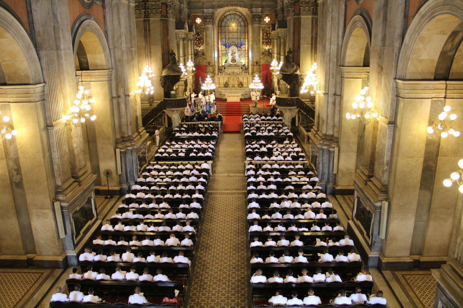 Militares na Igreja de Nossa Senhora da Candelária (RJ)