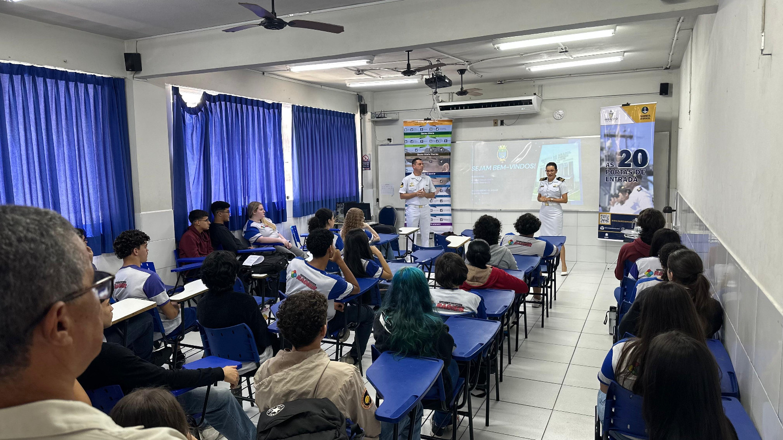 CPES realiza palestra para alunos do ensino médio em Vila Velha