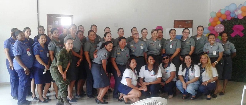 Cerca de 40 militares e voluntárias participaram das palestras
