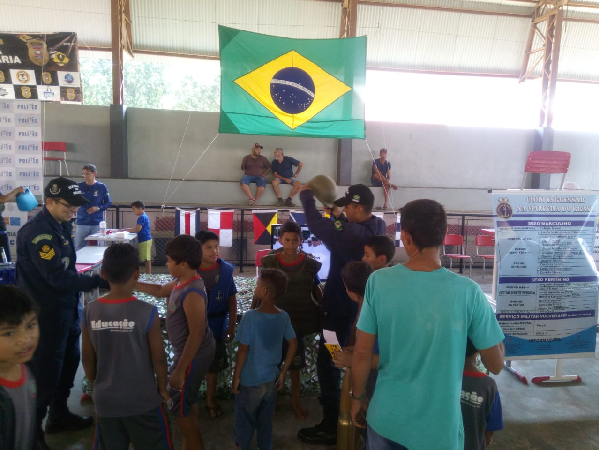Estande da Marinha do Brasil no evento Comunidade Integrada