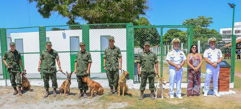 Inauguração do Canil Lobão no Grupamento de Fuzileiros Navais de Ladário