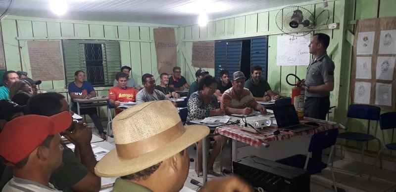 Dezenove alunos participaram do curso