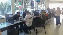 Militares da CFMT durante atendimentos na Capitania Itinerante