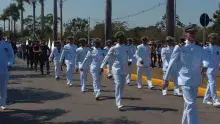 Militares da Agência Fluvial de Cáceres durante o desfile cívico-militar