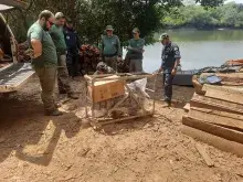 Militares em operação interagências com servidores do IBAMA