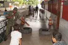 Militares organizaram gincanas com distribuição de brindes