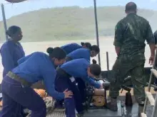  Instrução com bomba portátil P-100 a bordo do AvApFlu Barão de Melgaço