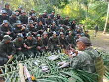 Instrução de Sobrevivência no Pantanal, conhecendo as espécies de peixes da região.