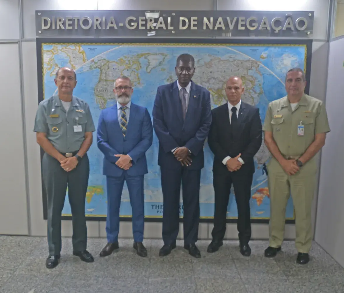 Almirante de Esquadra Sílvio Luís, Diretor-Geral de Navegação, recepcionou as Autoridades