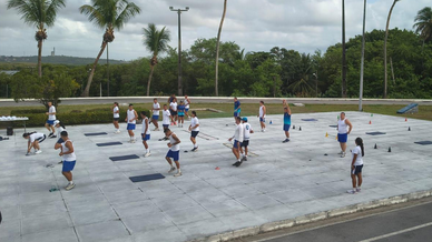 Servidores participando da ação de bem-estar