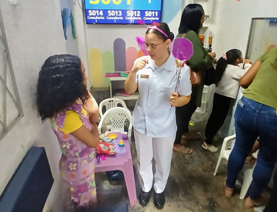 Orientação de Higiene e escovação supervisionada aos usuários