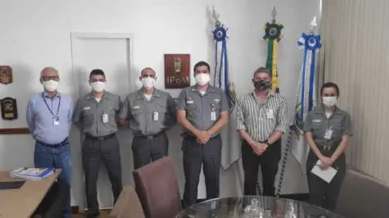 IPqM recebe visita do CEFAN