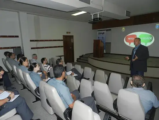 Instituto de Pesquisas da Marinha promove palestra sobre Processos Negociais