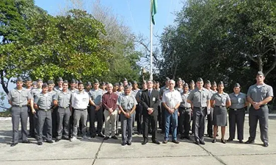 IPqM recebe visita de Aspirantes da Escola Naval