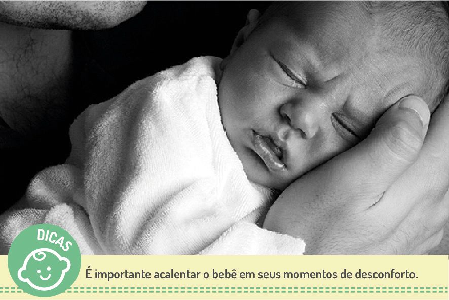 É importante acalentar o bebê em seus momentos de desconforto