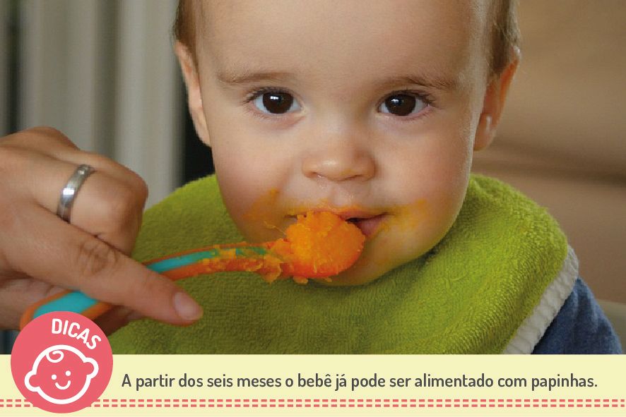 A partir dos 6 meses o bebê já pode ser alimentado com papinhas