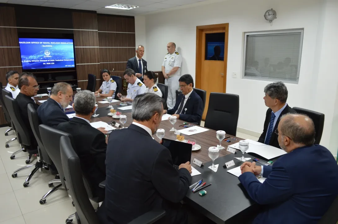 SecNSNQ recebe visita do Diretor-Geral Adjunto da AIEA