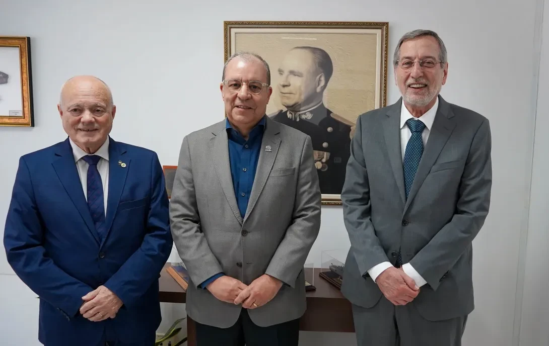 SecNSNQ recebe visita institucional da ABACC e fortalece laços na área nuclear