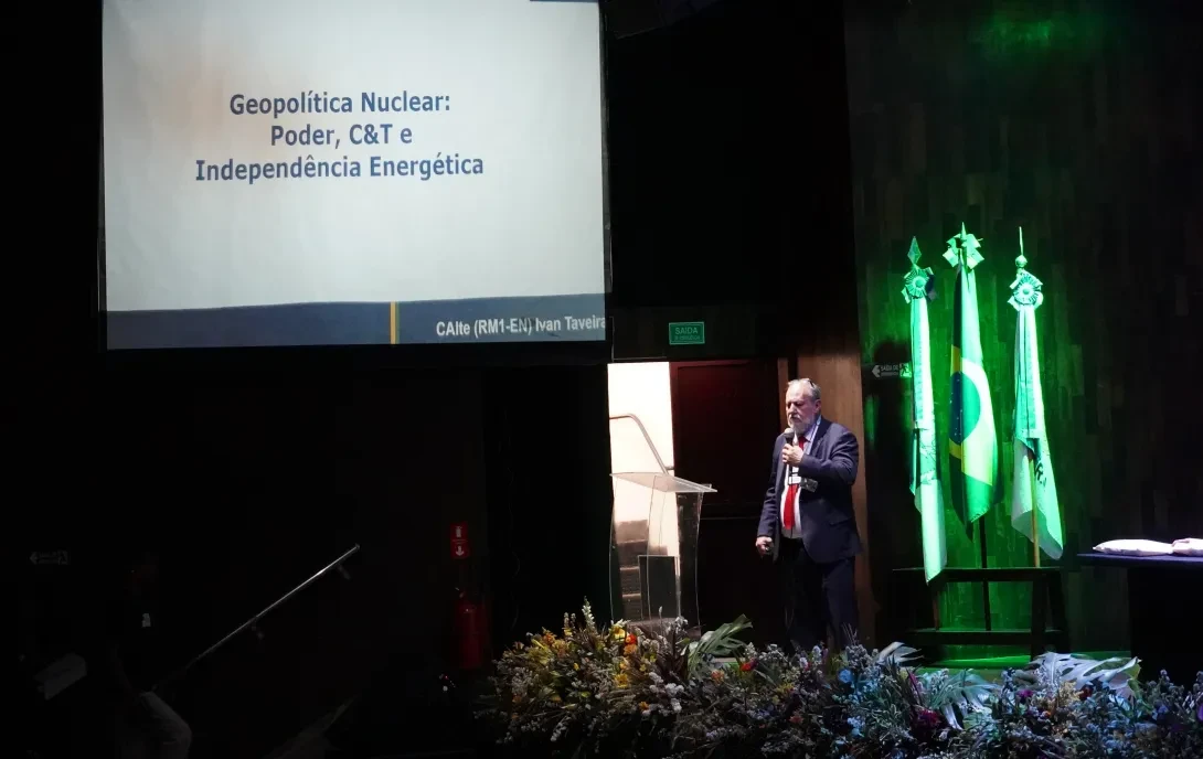 SecNSNQ participa de painel sobre Geopolítica Nuclear na XIII Semana da Engenharia Nuclear da UFRJ