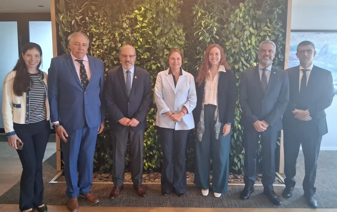 SecNSNQ realiza visita institucional ao escritório Kincaid - Mendes Vianna Advogados