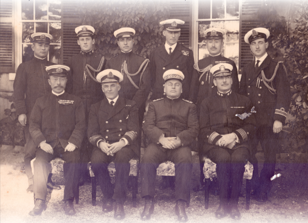 Fotografia Retratando a Reunião de Comandantes das Forças Navais aliadas, em Gilbratar